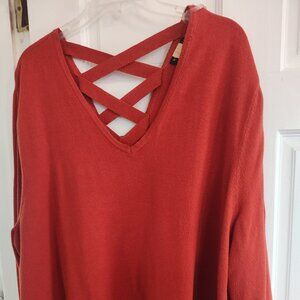 Mia Back Detail Pullover Light Sweater